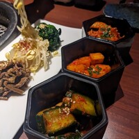 蕃 YORONIKU - 