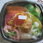 海鮮と肉のどんぶり屋 どん八 - どん八丼