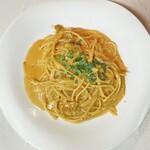 Sea urchin cream sauce spaghetti