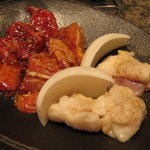 焼肉のんき - 焼き肉ランチ（たれタン→塩ホソに変更）・・・左から佐賀牛と大津田上地鶏のもも肉、信州牛のほそ。地鶏以外の肉は仕入れで変わります。