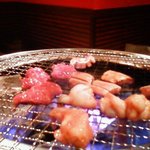 Sannomiya Sakaba Jounetsu Horumon - 焼肉はやっぱり炭火焼