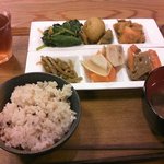 旬の海と土が料理人 - 