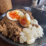 カレバカ世紀 - キーマカレー大盛り（¥1,200）