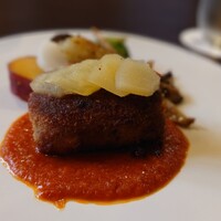 Fruits Bistro SABLIER - 豚フィレ肉のコンドンブルー　紅玉王林のアクセント 202404