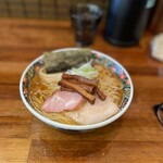 奈つやの中華そば - 