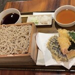 Juuwari Soba To Sake Shinobuan - 大きな海老天 天せいろ蕎麦