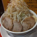 Dantotsu Ramen - ラーメン中豚２枚追加