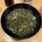 地魚回転寿司 丸藤 - あおさ汁