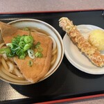 麺通堂 - かけうどんにきつねトッピング♪
            ちくわ天＆半熟卵天❤️