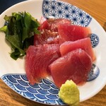 天ぷらとワイン 小島 - 赤身マグロ刺　649円