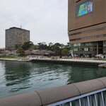 カジュアルフレンチBar 7FUKU - 翌日4月2日、桜満開の小倉城で呑み会