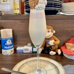 小さなカフェ セルクル - 桜のパンナコッタ　650円