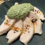 Gohongi Akimoto - 大山鶏胸肉の春菊タルタル　900円　春菊感はもう少し欲しいけど、このタルタルがまたうんまい！