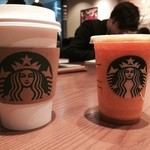 スターバックス・コーヒー - 2014/02 スターバックス ラテ -HOT- Tall ￥380、マンゴー パッション ティー フラペチーノ® -ICED- Tall ￥470 