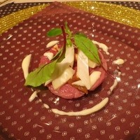 IL TEATRINO DA SALONE - 仔牛のカルパッチョ☆上にはウニとヘーゼルナッツをのせて☆