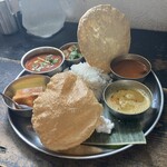 南インド料理店 ボーディセナ - ミールスランチ