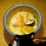 一二三本店 - 鰻入り茶碗蒸し. 海老,銀杏,柱も入っていて, これだけで一合は行ける. 一品.