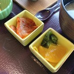 Sumiyaki Koubou Shin - ◆ 漬物
                      嬉しい3種類。
