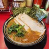 豚骨醤油ラーメン 王道家 柏店