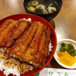Igaki - 上うなぎ丼と肝吸い200円で税込み4,000円