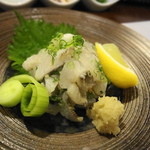 富小路 春隆 - 太刀魚のお刺身　生姜とネギで
