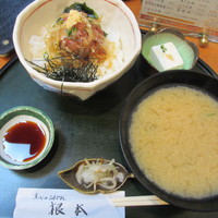 季節料理　根本 - あじたたき丼定食　８００円