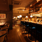 Come sta - 店内 ダイニング 全体