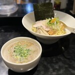 鶏そば・ラーメン Tonari - 