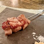 son-ju-cue - サーロイン串焼き390円