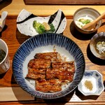 izakaya草 - 宮崎産炭焼きうな丼