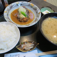 季節料理　根本 - 鯖の味噌煮定食