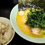 萬来亭 - 半ライス黒胡椒バシガケ