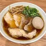 Nippombashi Saka Ichi - 特製醤油ラーメン