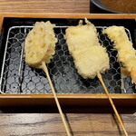 串天ぷら 煮込み スタンド◎まるに - 