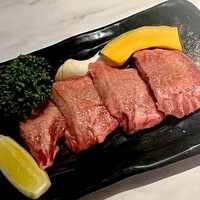 炭火焼肉 一徳 離宮 - 