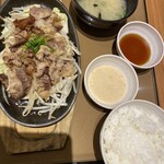 Yayoi Ken - 牛焼しゃぶ 野菜定食⟡.·1000円税込