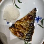 Yayoi Ken - 塩サバ と 大根おろし!! 美味し〜♬.*ﾟ♬.*ﾟ
