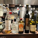 自然派ワインとフランス郷土料理 シュシュ - 