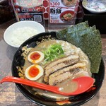 らーめん 小僧 - 小僧スペシャル 白ご飯