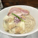 宍道湖しじみ中華蕎麦 琥珀 - 