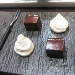 レストラン ラ・フロレゾン・ドゥ・タケウチ - 2014年1月 お菓子