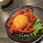 ヘルシー焼肉八六 - 黒毛和牛ユッケ