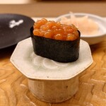鮨おばな - イクラ
