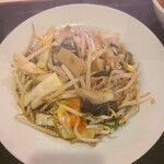 中国料理 陽華飯店 - 肉入り野菜炒め　アップ
