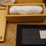 鮨おばな - おしぼり