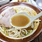 ラーメン東横 - 濃厚味噌スープ