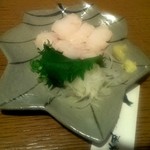 肉の変態集団 疾風ホルモン 久茂地本店 - 馬刺　タテガミ