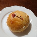 yachimata.bakery - 料理写真:桜あんパン200円