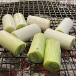 かき焼き ヌマタ - ネギ１皿