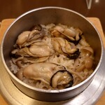満留賀 - 料理写真:かき釜めし